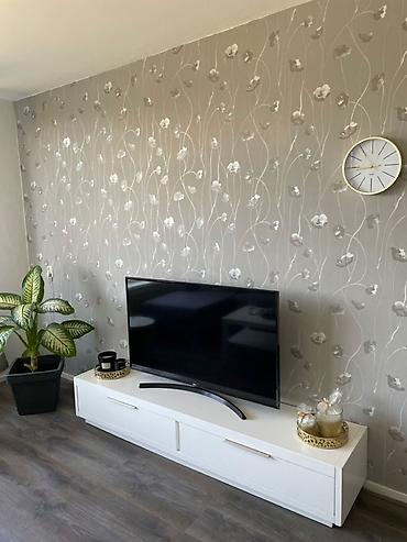 кухонные угол: 🏡 **Продается 3-комнатная квартира в центре Сокулука!** 📍 **Самый — 1
