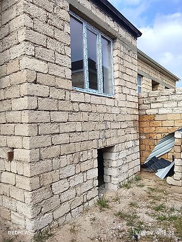 Həyət evləri və villalar: 4 otaqlı, 115 kv. m, Orta təmir — 2