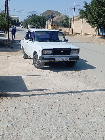 VAZ (LADA): Karopka bewden Atır VAZ 2107, ağ rəng, sedan kuzov. Texniki — 7