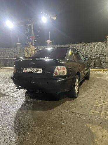 машины ауди: Audi A4: 1996 г., 1.8 л, Механика, Бензин, Седан