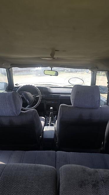 Унаа: Toyota Camry: 1988 г., 2 л, Кол менен иштөөчү, Дизель, Универсал — 10