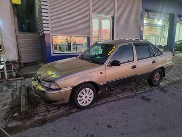 машина некся: Daewoo Nexia: 2007 г., 1.5 л, Механика, Газ, Седан