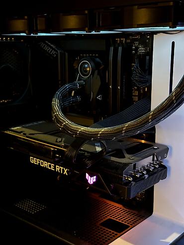 pc 5: Gaming / Workstation PC | i9-13900K | RTX 3070 Ti | 32GB DDR5 | 1TB — 3