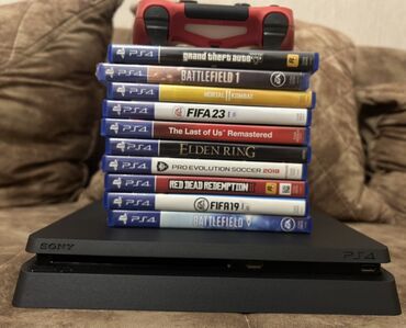 PS2 & PS1 (Sony PlayStation 2 & 1): PlayStation 4 (PS4) Slim oyun konsolu dəsti Komplekt: - PS4 Slim