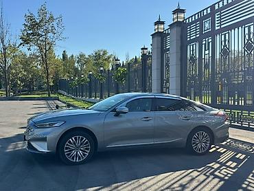 Продажа авто: Kia K8: 2022 г., Автомат, Газ, Седан — 3