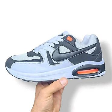 Patike: Nike Air Max Command / 2026

(36-46)

Cena: 3800din
US🤍 — 2
