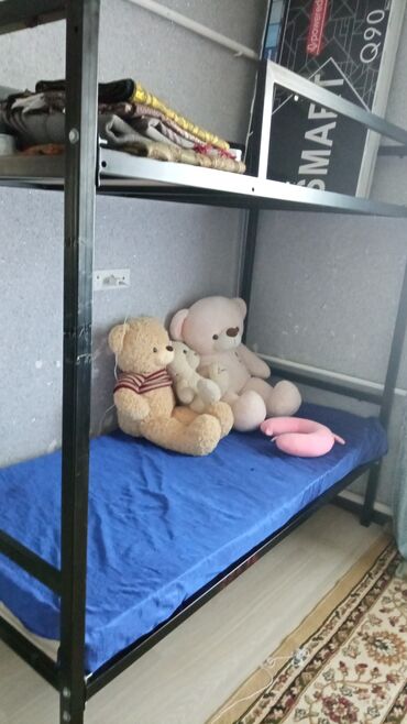 Детские кровати: Продаются двухместный кровать