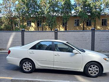 corolla 2016: Toyota Camry: 2002 г., 2.4 л, Автомат, Бензин, Седан — 2