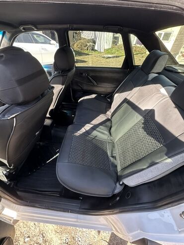 Volkswagen: Volkswagen Passat: 1989 г., 1.8 л, Механика, Бензин, Седан — 11