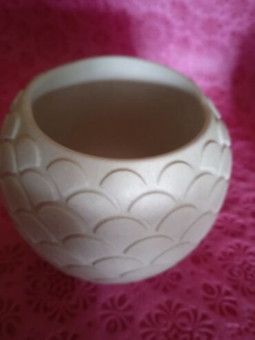 Figure: Figura, bоја - Bela, Novo — 10