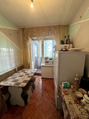 Продажа квартир: 3 комнаты, 67 м², 2 этаж — 11