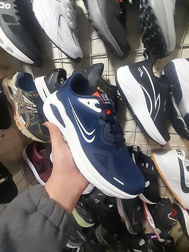 Мужские кроссовки, 40, 40.5, 41, Nike, Новый, цвет - Синий, Самовывоз, Бесплатная доставка, Платная доставка