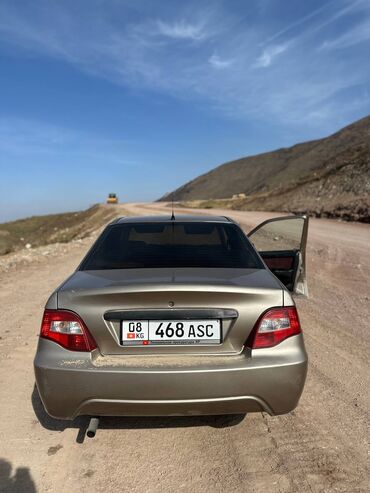 радиатор на нексии: Daewoo Nexia: 2013 г., Седан