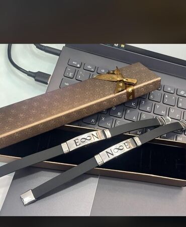 Bilərziklər: Özəl Lazer yazılı qolbaqlar — 10