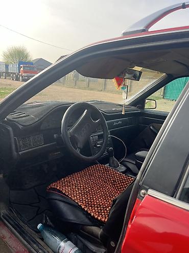 jac 9: Audi 100: 1989 г., 2.3 л, Механика, Бензин, Седан — 4