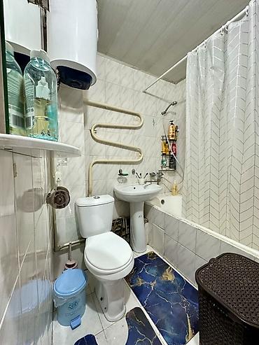 2 bedroom: 2 комнаты, 42 м², 6 мкр 104 серия, 4 этаж, Евроремонт — 5