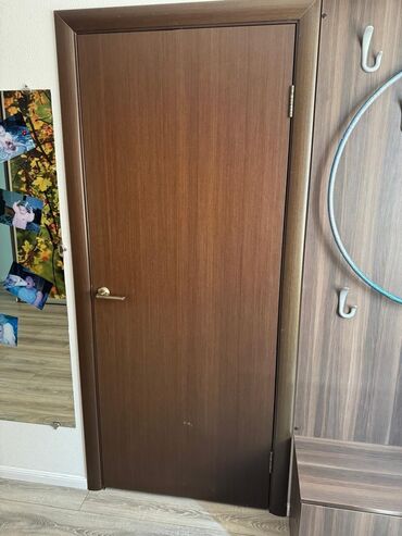 Дом и сад: Межкомнатная дверь со стеклом, 2 * x 90 см, Б/у