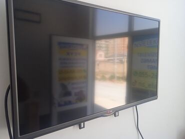 iptv azerbaijan kanalları 2023: LG 32lb562 led TV. əla vəziyyətdə. Qiyməti 150 AZN+divar stoykası