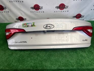 Стоп-сигналы: Крышка багажника Hyundai