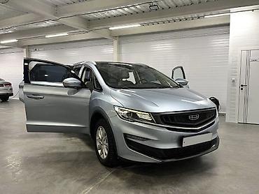 Geely: Geely : 2019 г., 1.5 л, Робот, Гибрид, Минивэн — 1