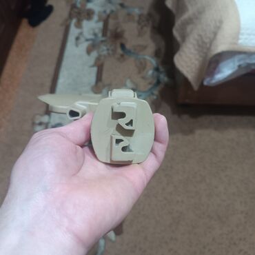 Солнцезащитные шторки и зонты: Ролл-шторка, Б/у, Самовывоз — 6