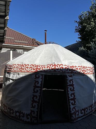 настольный тенис: Сдаю в аренду : • Юрты - (4м) 8000сом, (5м) 10000сом, натуральная — 2