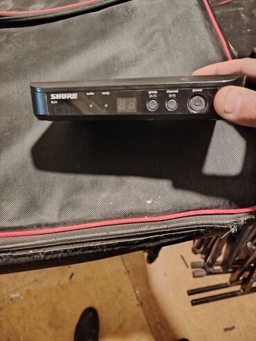 Klavişli alətlər: Radio Mikrofon Shure