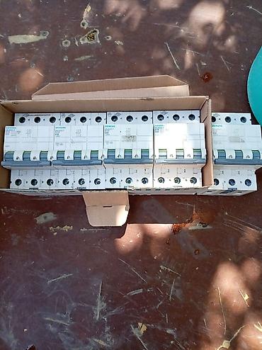Ремонт и строительство: Elektrik paylama qutuları və avtomatlar Məhsul təsviri: - Material — 4
