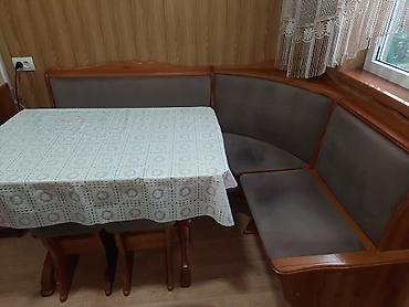 кухенные столы: Кухонный стол и стул, Б/у, цвет - Серый — 1