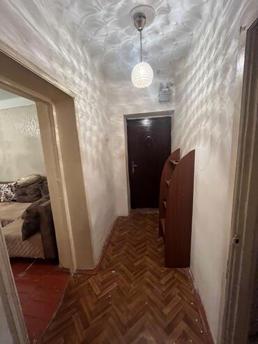 Uzunmüddətli kirayə mənzillər: Kirayə verilir: Gəncə şəhəri, Aqrarın Mexanizasiya və Baytarlıq — 7