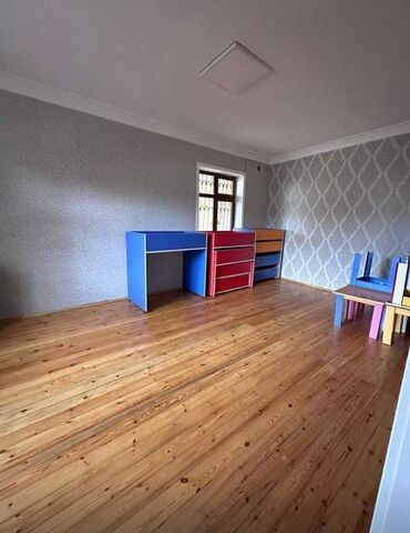 Digər kommersiya daşınmaz əmlakı: Hazır baxça icarəyə verilir. 2mertebeli evdir. 7otaq. 2hamam tualet — 13