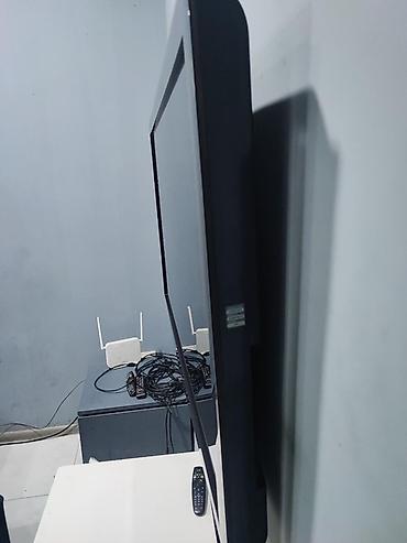 ТВ и видео: Samsung plazma/LED televizor (təxmini 46–50") – divara quraşdırılmış — 3