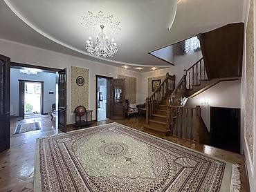 Долгосрочная аренда домов: 550 м², 6 комнат — 18