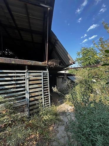 Продажа коттеджей и домов: 🏡 Продается просторный дом в селе Люксембург 📍 Улица Советская — тихое — 16