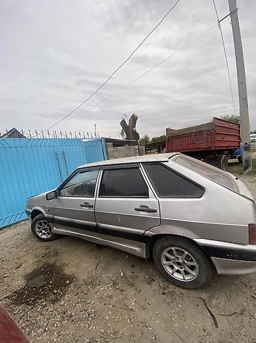 ВАЗ (ЛАДА) 2114: 2005 г., 1.5 л, Механика, Бензин at lalafo.kg ВАЗ (ЛАДА) 2114: 2005 г., 1.5 л, Механика, Бензин