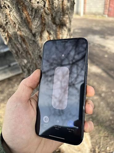 Apple iPhone: IPhone 12, Б/у, 128 ГБ, Черный, Защитное стекло, Чехол, Кабель, 79 % — 10