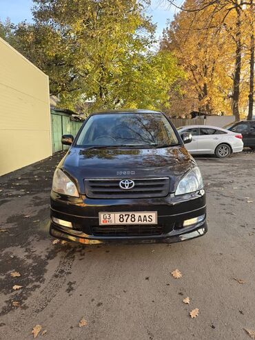 тайота ярус: Toyota Ipsum: 2003 г., 2.4 л, Автомат, Газ, Минивэн