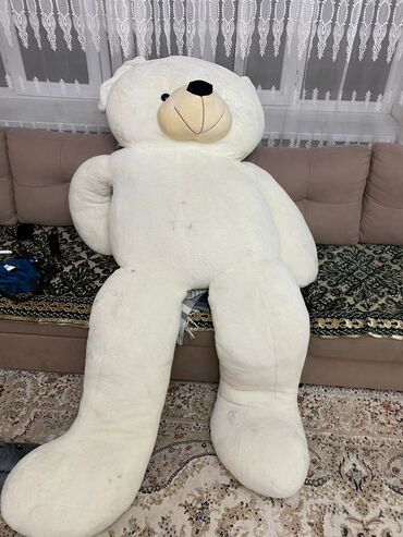 игрушка медведь: Продаётся плюшевый медведь
высота: 190 см
