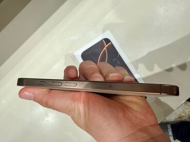 Apple iPhone: IPhone 16 Pro, 128 GB, Desert Titanium, Face ID — 14