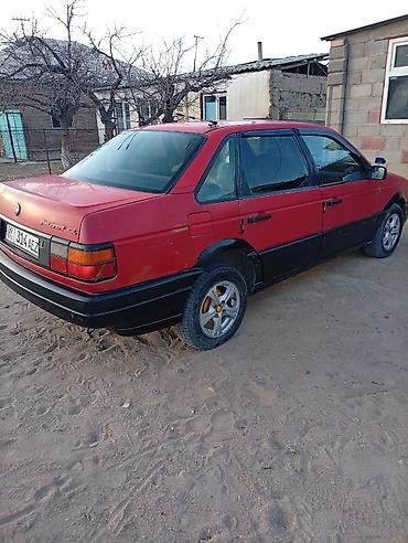 jac 9: Volkswagen Passat: 1988 г., 1.8 л, Механика, Бензин, Седан — 8