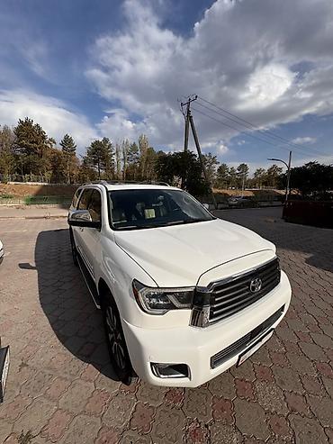 Toyota: Toyota Sequoia: 2017 г., 5.7 л, Автомат, Бензин, Внедорожник — 6