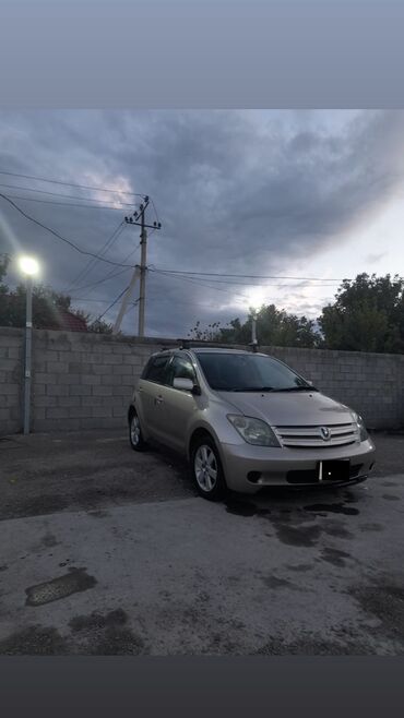 Toyota: Toyota ist: 2003 г., 1.3 л, Автомат, Бензин