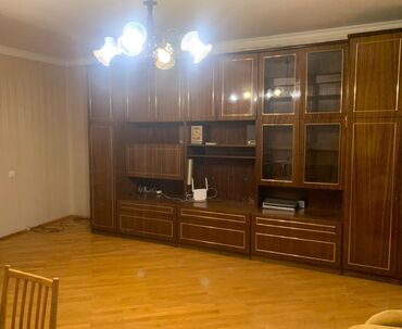 otağ qapları: Шкаф