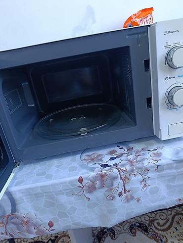 Техника и электроника: Микроволновая печь Midea, 20 л, 700 Вт - Объем камеры: 20 литров — — 1