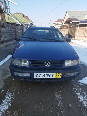 авто гаджеты: Volkswagen Passat: 1993 г., 1.8 л, Механика, Бензин, Универсал