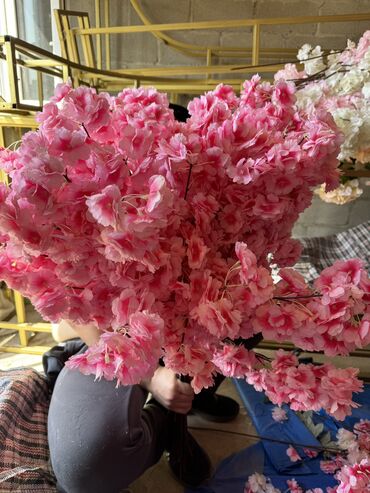 Декоративные цветы: Продаю цветы для оформления Каркасосвещениецветы разныесвечи на — 9