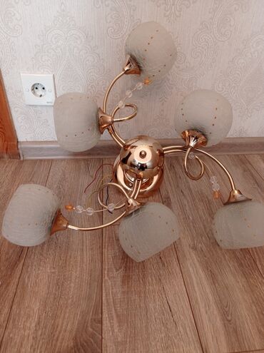 Çilçıraqlar: Çılçıraq, 6 lampa, Şüşə