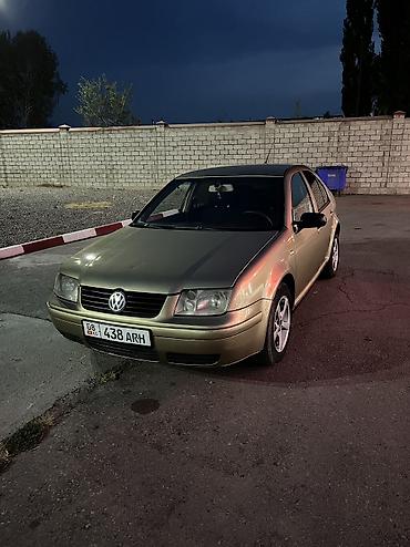 Volkswagen: Volkswagen Bora: 2003 г., 2 л, Механика, Бензин, Седан — 3