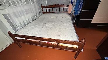 tək nəfərlik matras: Taxta iki nəfərlik çarpayı - Material: massiv ağac - Dizayn — 1