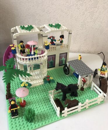 игрушки для 10 лет: Продаётся конструктор (лего) Brick : Загородный дом(кафе, ресторан)